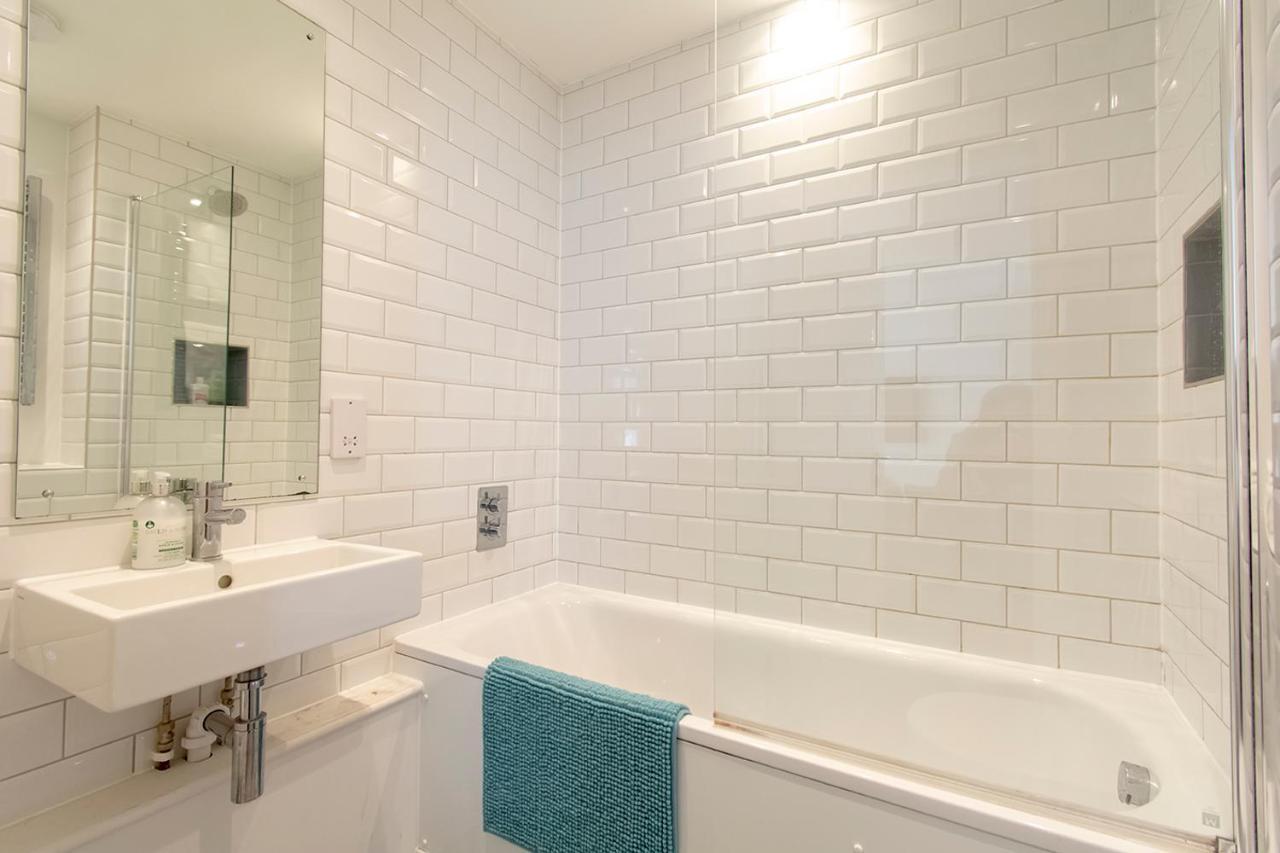 본머스 Modern 1 Bed Flat 2 Mins Walk From Restaurants Bars Clubs & Beach! Wow! 아파트 외부 사진