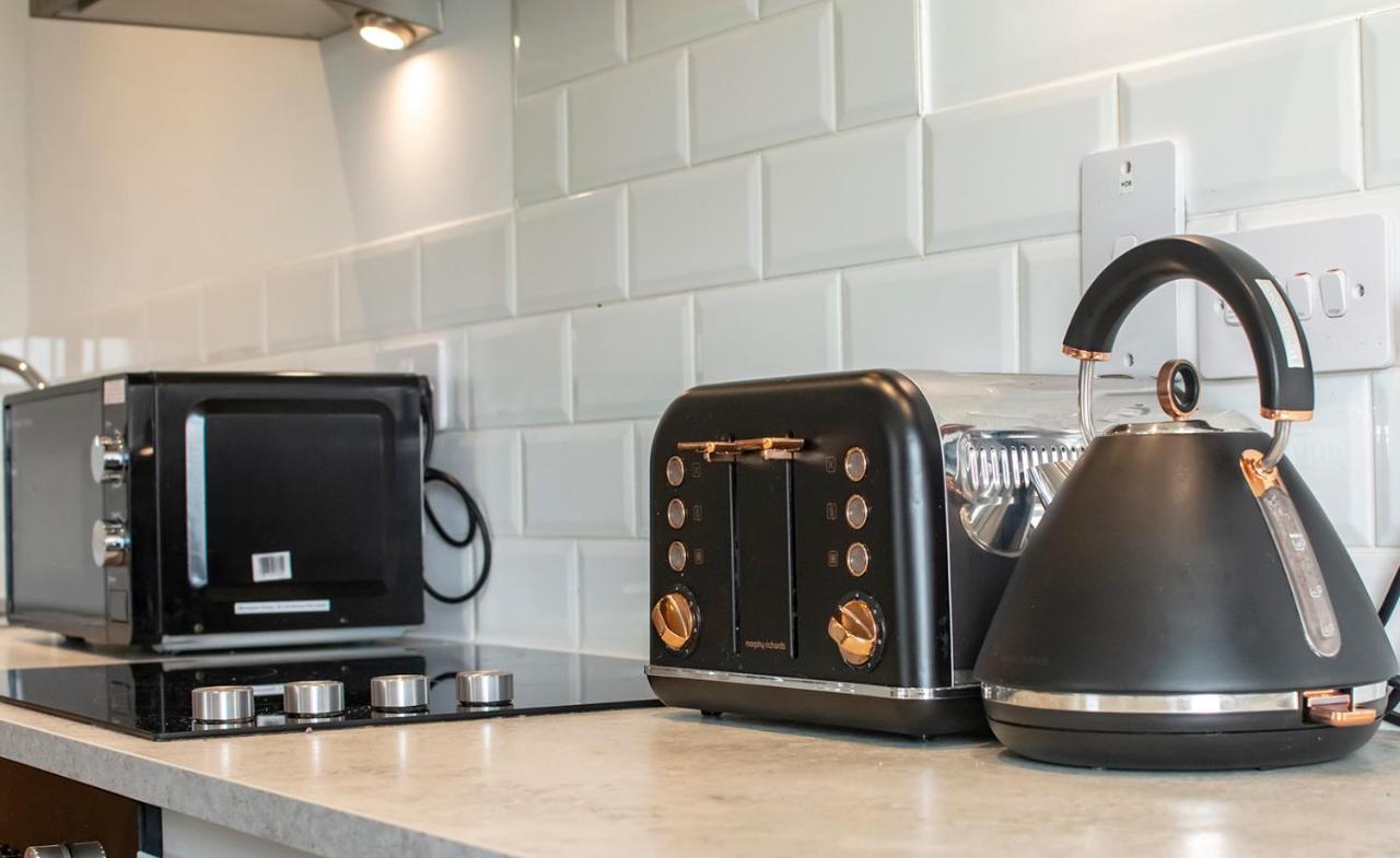 본머스 Modern 1 Bed Flat 2 Mins Walk From Restaurants Bars Clubs & Beach! Wow! 아파트 외부 사진